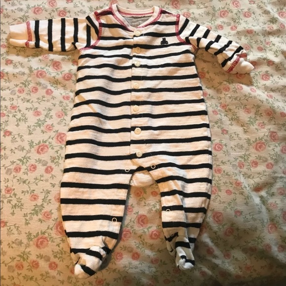Baby Gap Heart Bandit Onesie - Picture 1 of 2